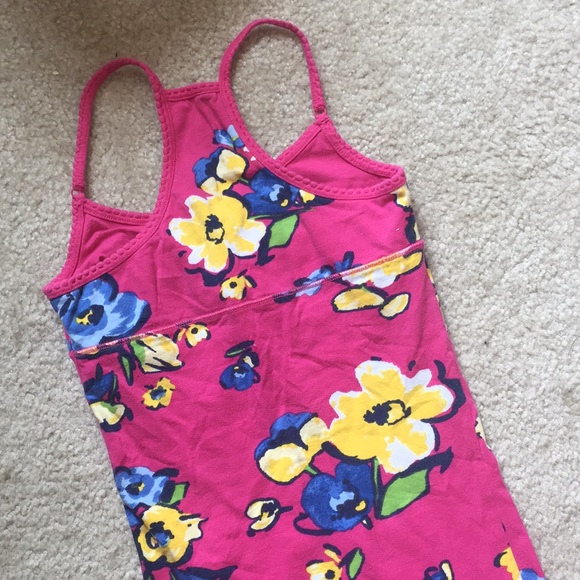 🌺🌸Hot Pink Cute Flower Tank🌸🌺 - Picture 3 of 4